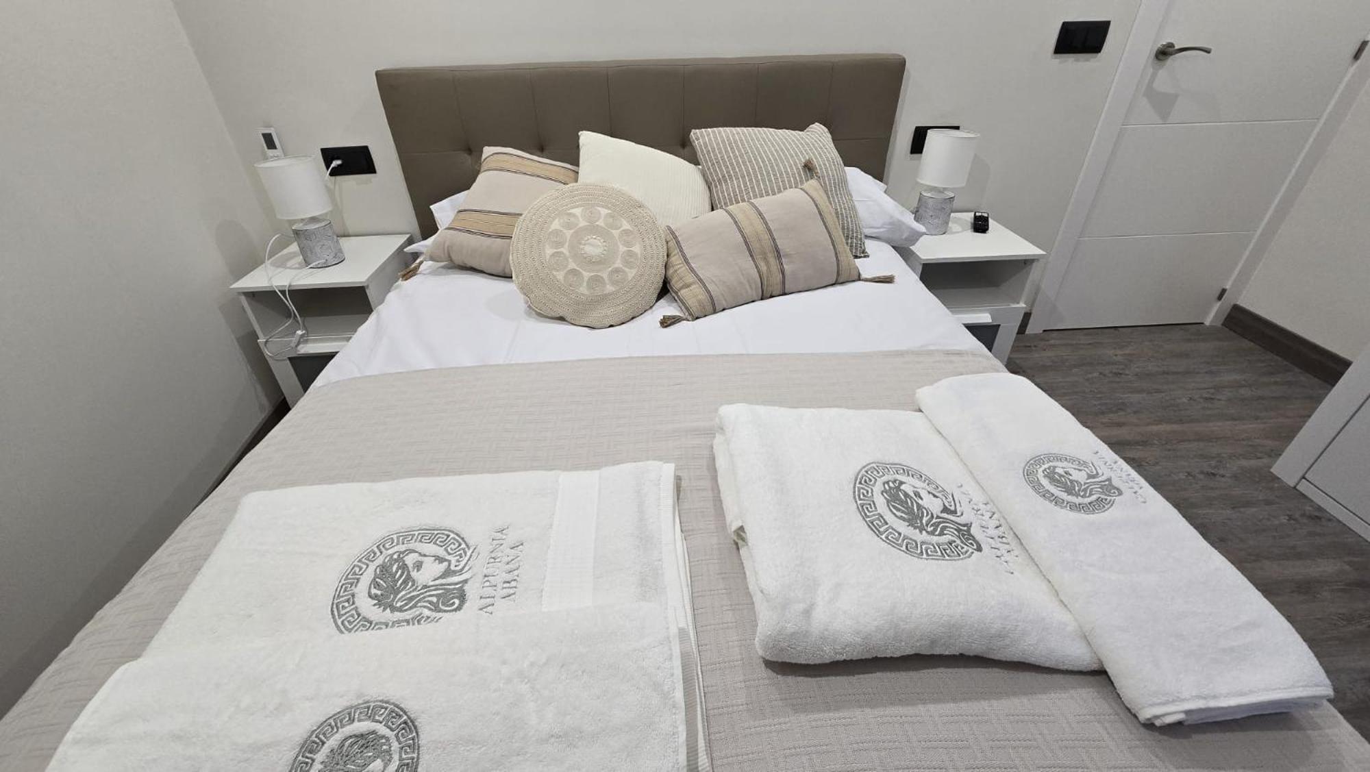 Calpurnia Abana Apartment Ourense Ngoại thất bức ảnh